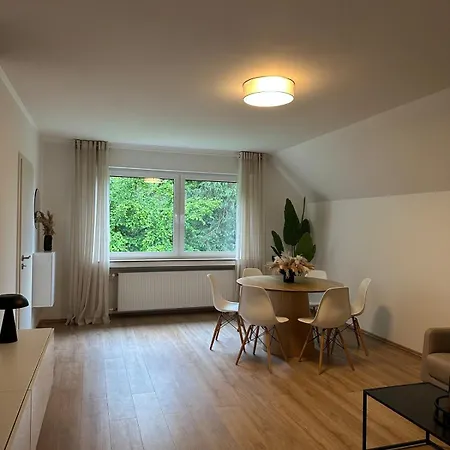 Moderne Apartment *